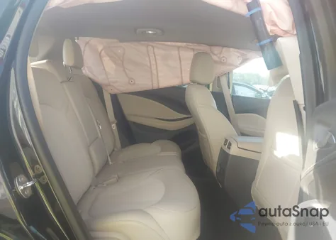 2017 Buick Envision Preferred z USA, uszkodzony, nr VIN LRBFXASA9HD152332